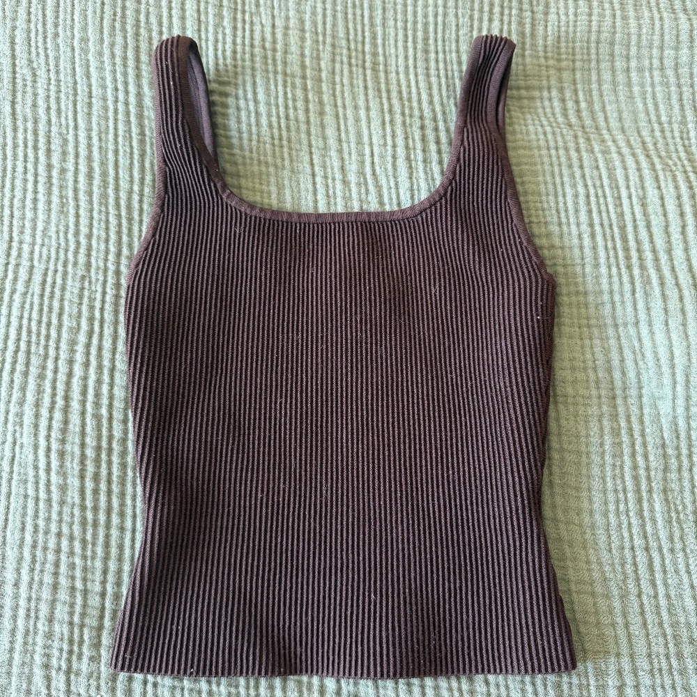 Aritzia Babaton Ribbed Tank Top Brown Scoop Neck Fitted Stretch XS